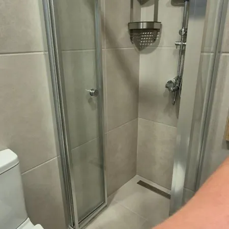 Pearl Island * Kalogrea