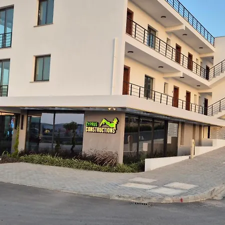 Pearl Island Kalogrea